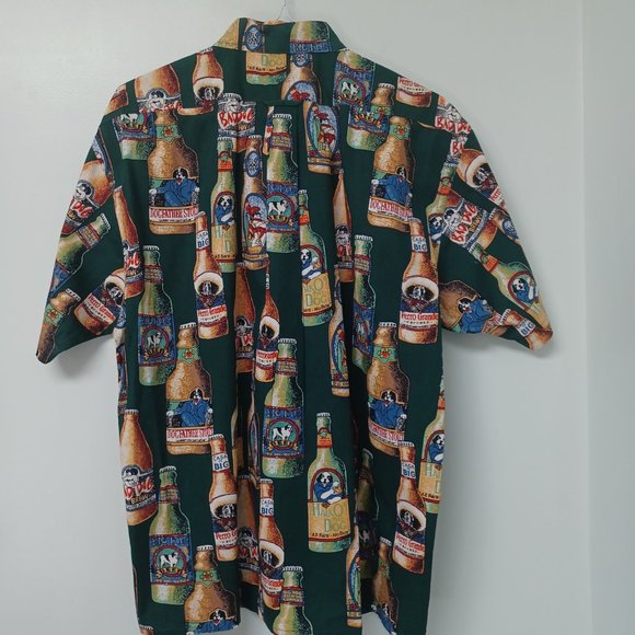 SOLD!--Big Dogs Vintage Hawaiian Shirt, Beer Bottles, Short Sleeve, Green, Large - Picture 4 of 6